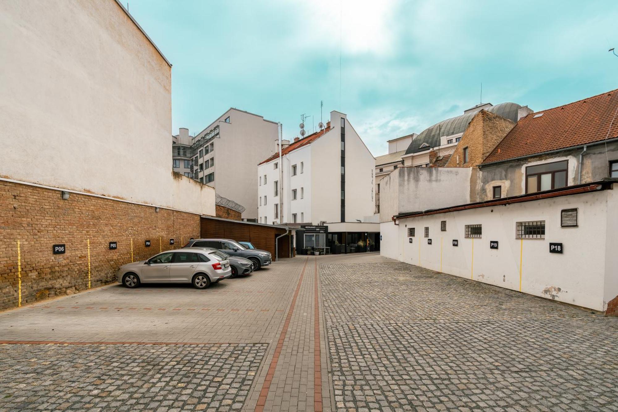 Hotel Plzeň Exterior foto